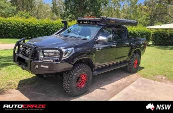 TOYOTA HILUX N80 4WD ZEPHYR CANDY RED